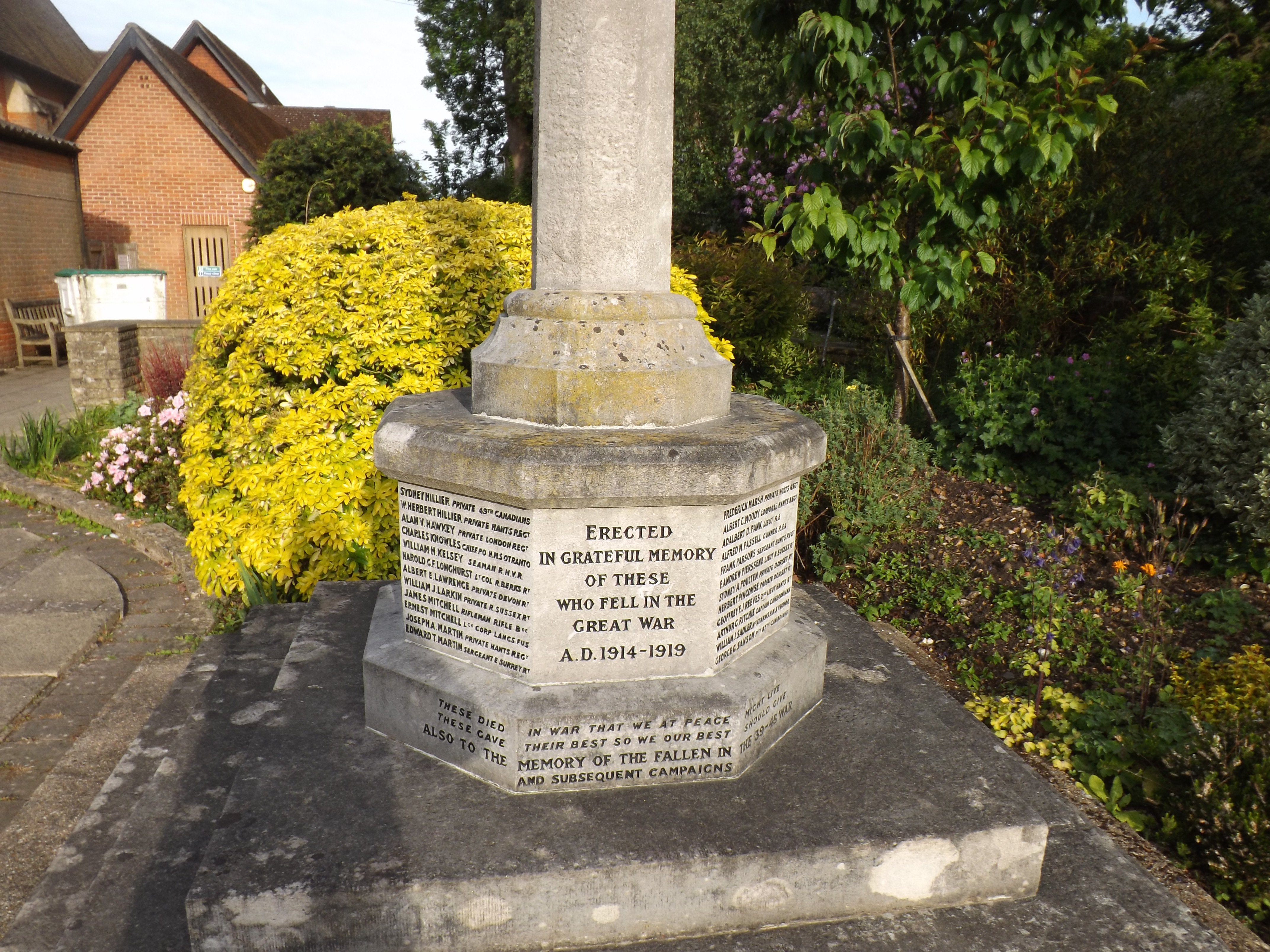 Chandlers Ford Cross War Memorials Online